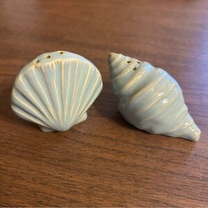Salt & Pepper Shaker Set Sea Shells Blue Ceramic Coastal Decor Beach